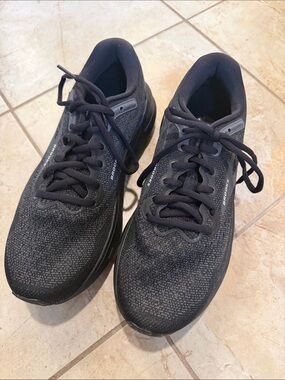 Brooks Ghost Max Running Shoes Black Women’s Size 8 Cushion Neutral Sneakers